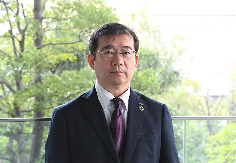 代表取締役社長 甲斐 政浩